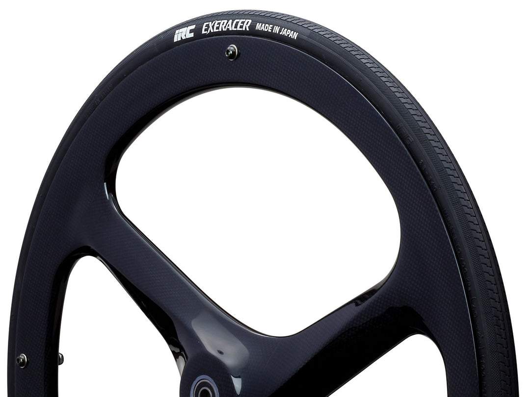 IRC Exeracer - Black 24 (540)