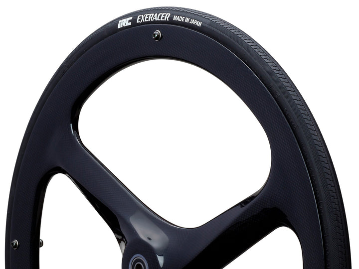 IRC Exeracer - Black 24 (540)