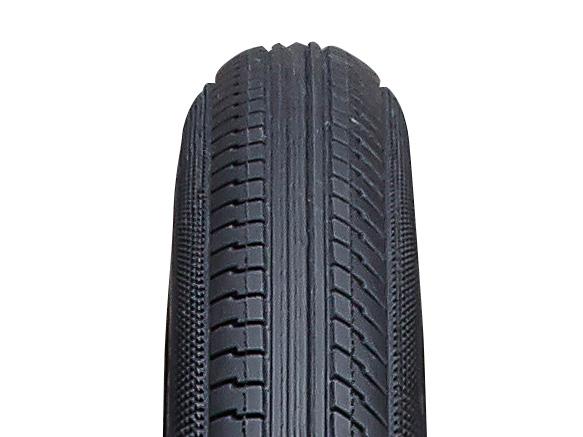 IRC Exeracer - Black Tread