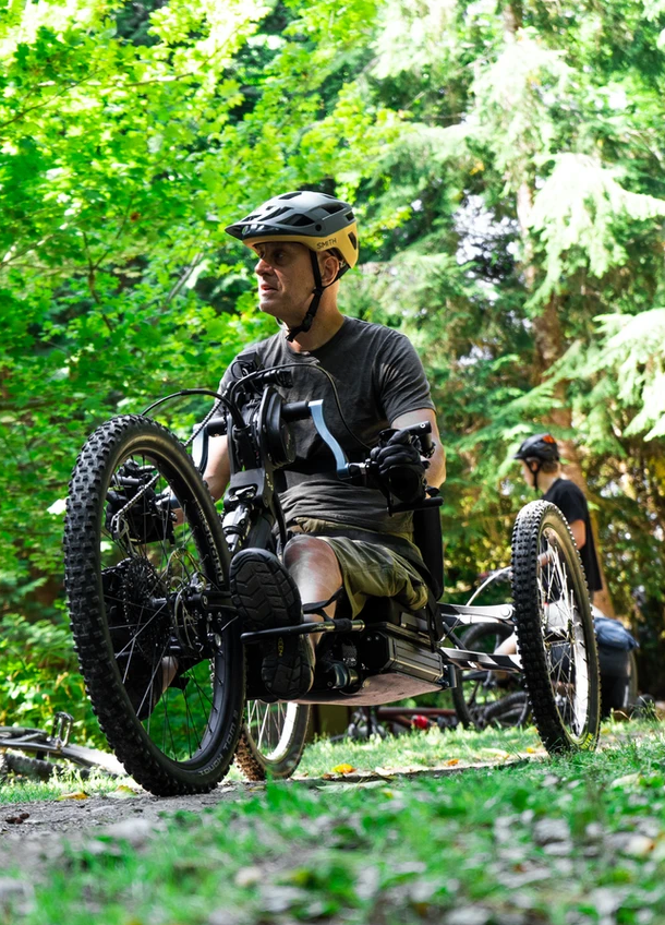 BOWHEAD Rogue Battery Handcycle - adult size