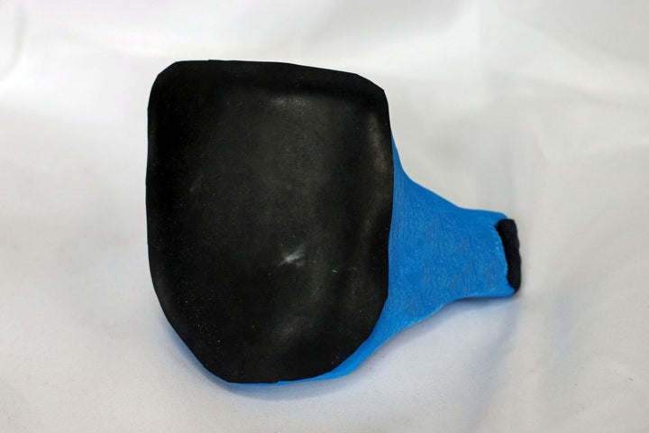 Ingenium gloves- light blue